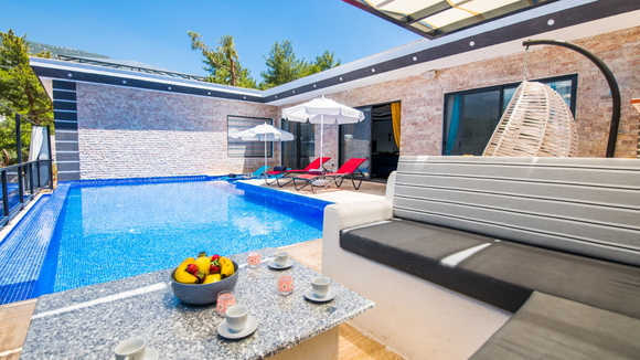 Villa Diamond Tria 1