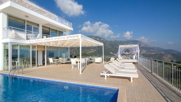 Villa İnfinity