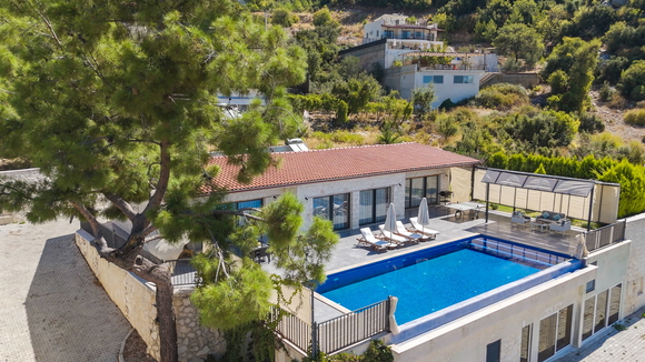 Villa Vans Ateş