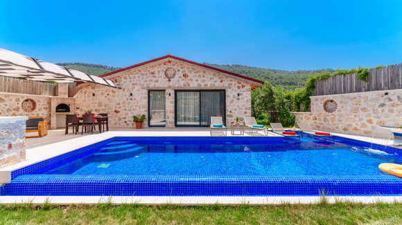 Villa Opulent