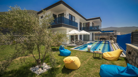 Villa Livya