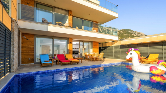 Villa Likapa 2