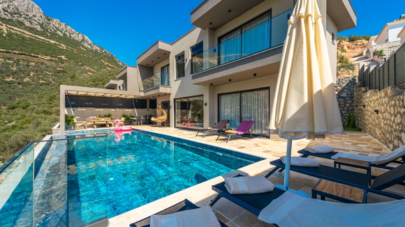 Villa Divan
