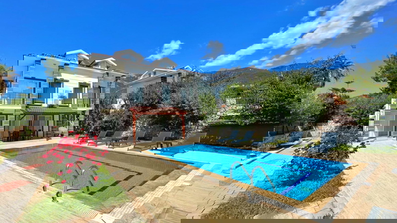 Villa Zez B