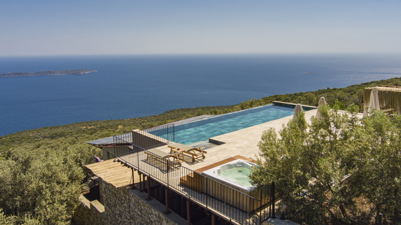 Villa Silver Premium