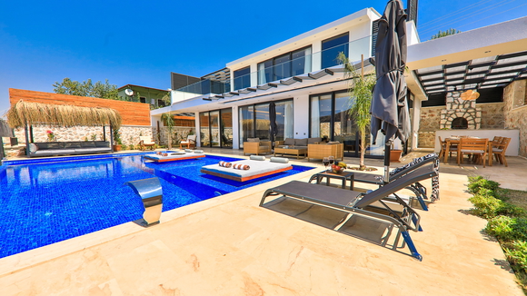 Villa Glorious